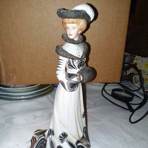 Vintage 1980s Lenox Art Nouveau"Tea at the Ritz" Black and White Porcelain Figur